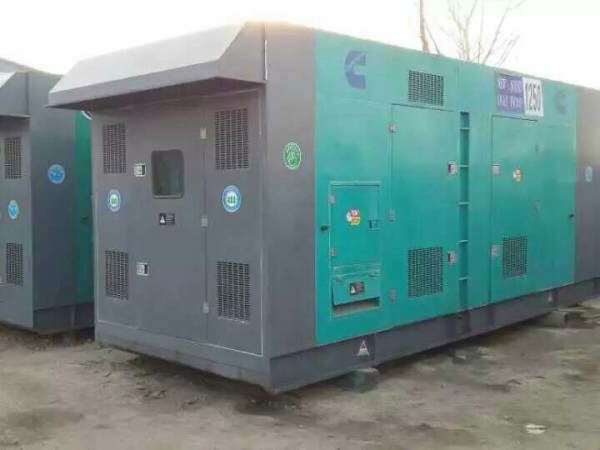 铁山合同中关于工期延误的责任如何界定和处理？